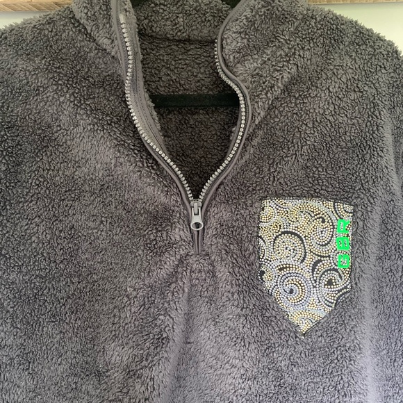 @greenbeanreloved Sherpa sweater - Picture 2 of 2